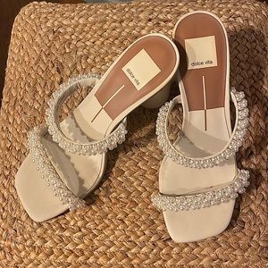 Dolce vita Noel Heels with vanilla pearl straps, size 7